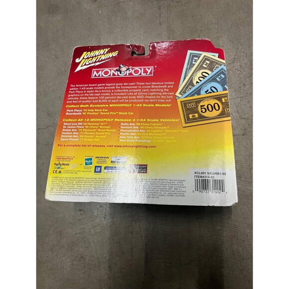 Johnny Lightning Monopoly Park Place Race Car, part of the 2003 limited edition - Picture 2 of 4